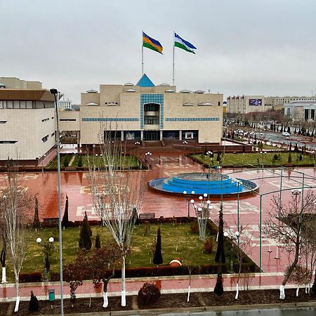 New Apartment Near The Savitsky Museum And Central Bazaar Nukus Bagian luar foto
